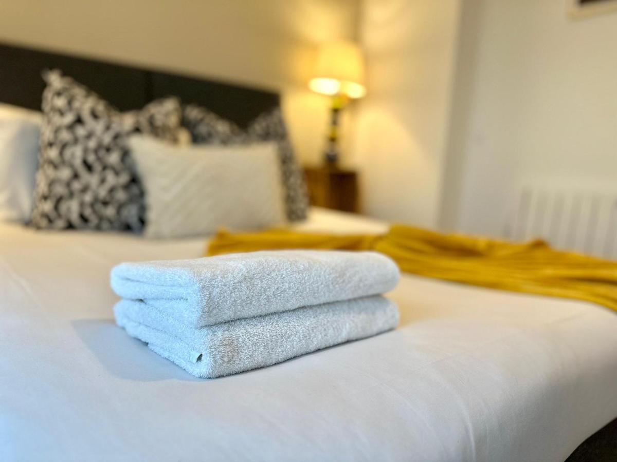Koala & Tree - Modern 1 Bed Apartment For 4 Guests In The Heart Of Cambridge - Short Lets & Serviced Accommodation Buitenkant foto