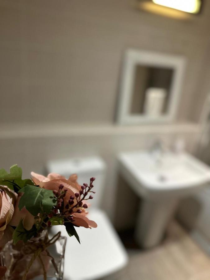 Koala & Tree - Modern 1 Bed Apartment For 4 Guests In The Heart Of Cambridge - Short Lets & Serviced Accommodation Buitenkant foto